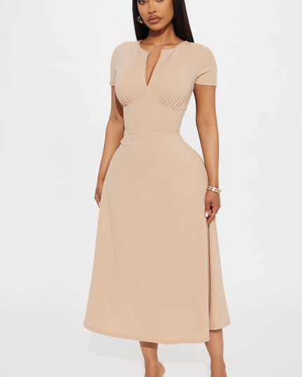 Fashion Nova Charolette Short Sleeve Women's Midi Dress