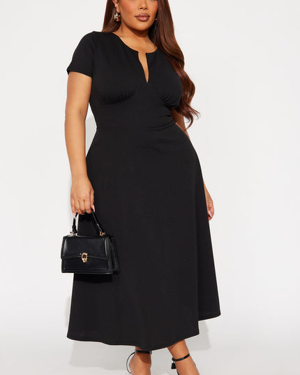 Fashion Nova Charolette Short Sleeve Women's Midi Dress