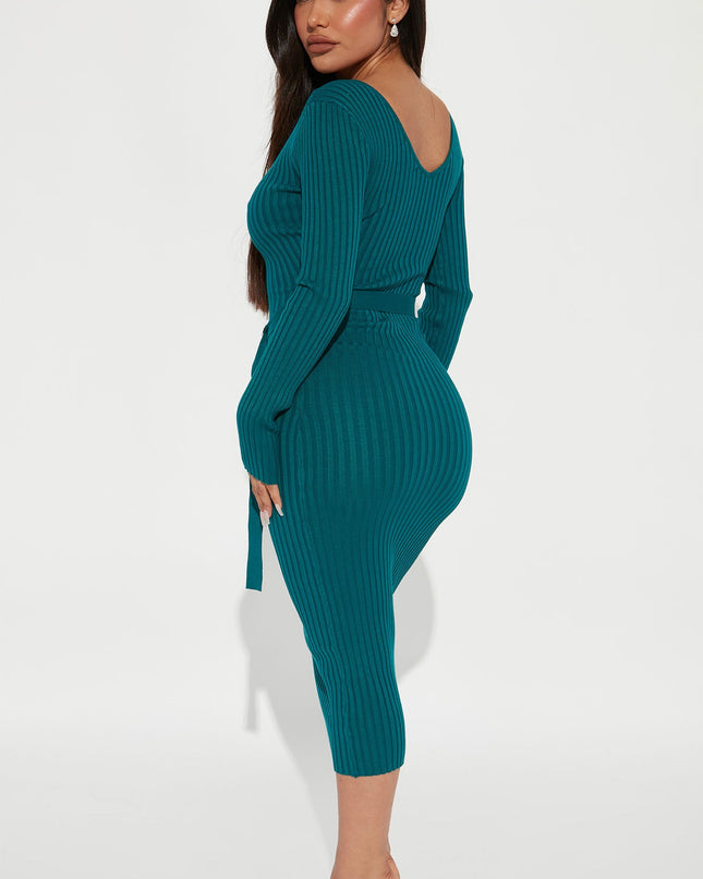 Fashion Nova Autumn Calls Women's Sweater Midi Dress