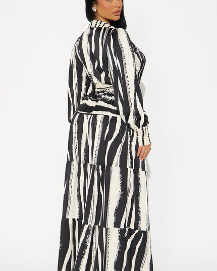 Fashion Nova Jasline Striped Women's Maxi Shirt Dress Black/White