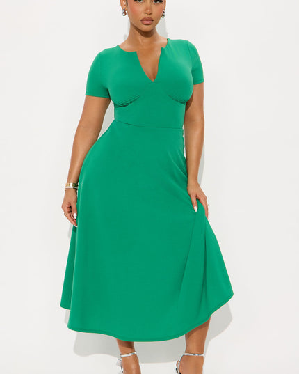 Fashion Nova Charolette Short Sleeve Women's Midi Dress