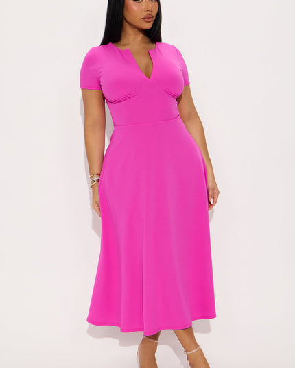 Fashion Nova Charolette Short Sleeve Women's Midi Dress